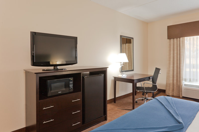 Country Inn & Suites-Owensboro - Curdsville, KY