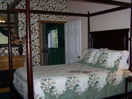 Woodridge Bed & Breakfast - Pearl River, LA