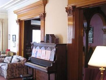 Olde Judge Mansion B & B - Troy, NY