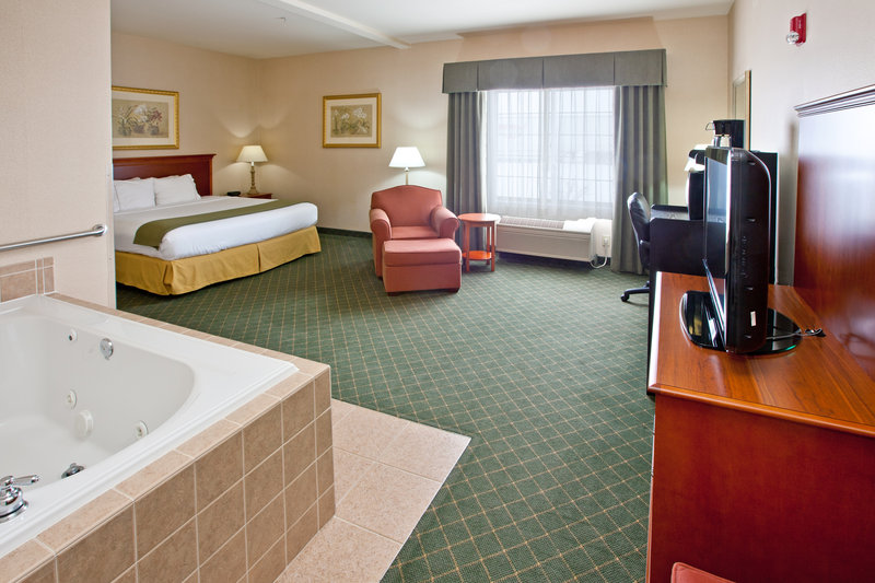 Holiday Inn Express LEBANON - Lebanon, IN