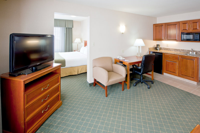 Holiday Inn Express LEBANON - Lebanon, IN