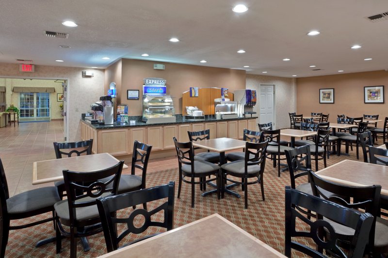 Holiday Inn Express & Suites BEND - Sisters, OR