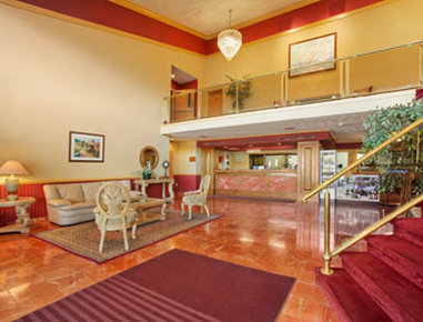 Royal Plaza Hotel - Middletown, RI