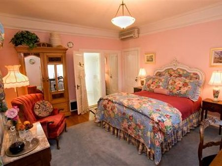 The Bissell House Bed & Breakfast - Bed and Breakfast - South Pasadena, CA