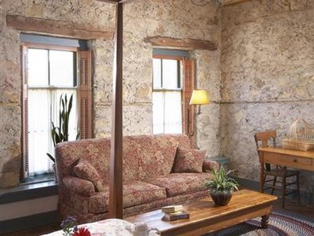 Washington House Inn - Cedarburg, WI