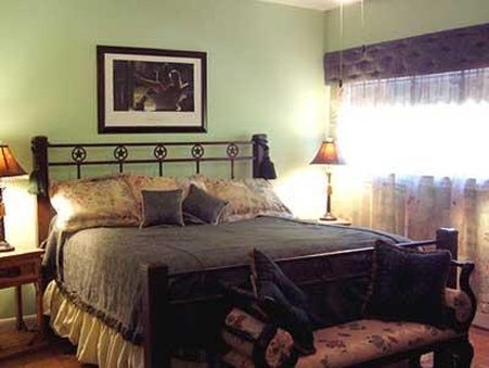 Creekhaven Inn - Wimberley, TX
