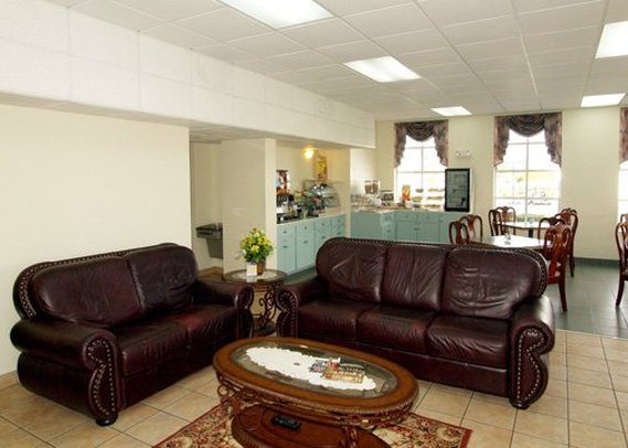 Quality Inn - Chipley, FL