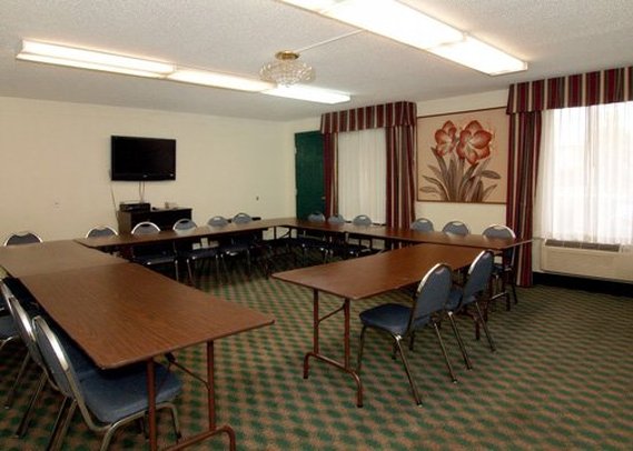 Quality Inn - Chipley, FL