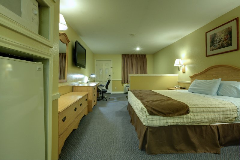 Americas Best Value Inn - Edinburg, TX