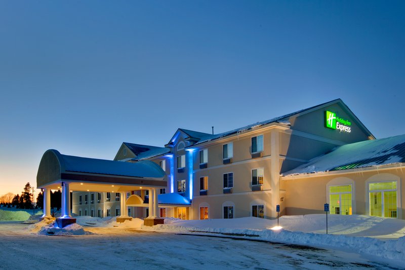 Holiday Inn Express & Suites CADILLAC - Harrietta, MI