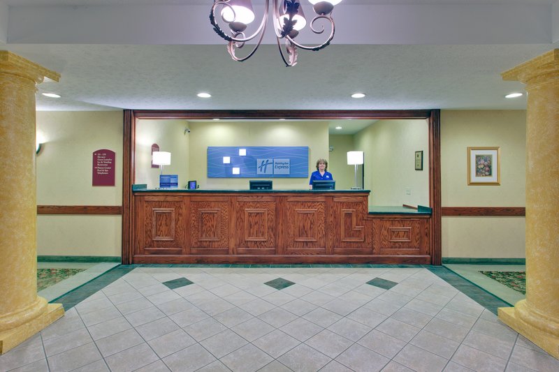 Holiday Inn Express & Suites CADILLAC - Harrietta, MI