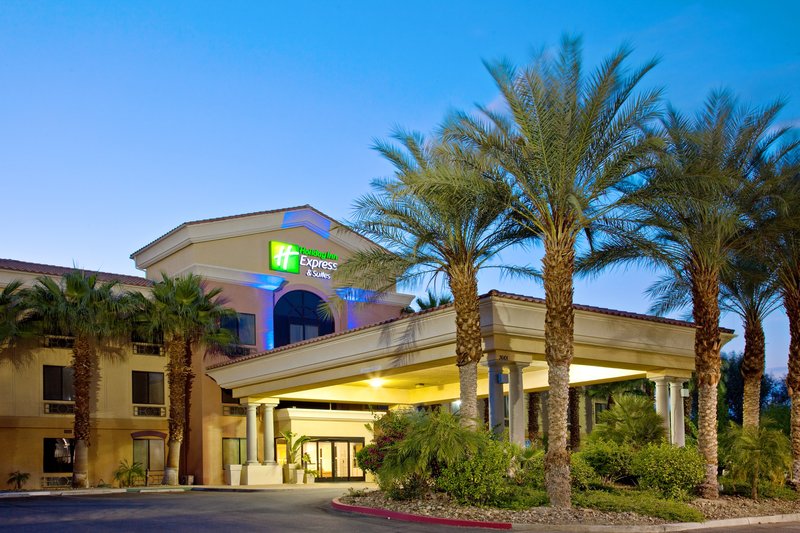 Holiday Inn Express & Suites CATHEDRAL CITY (PALM SPRINGS) - Yucca Valley, CA
