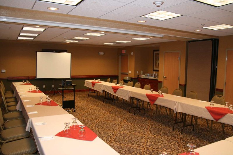 Hampton Inn Agoura Hills - Agoura Hills, CA