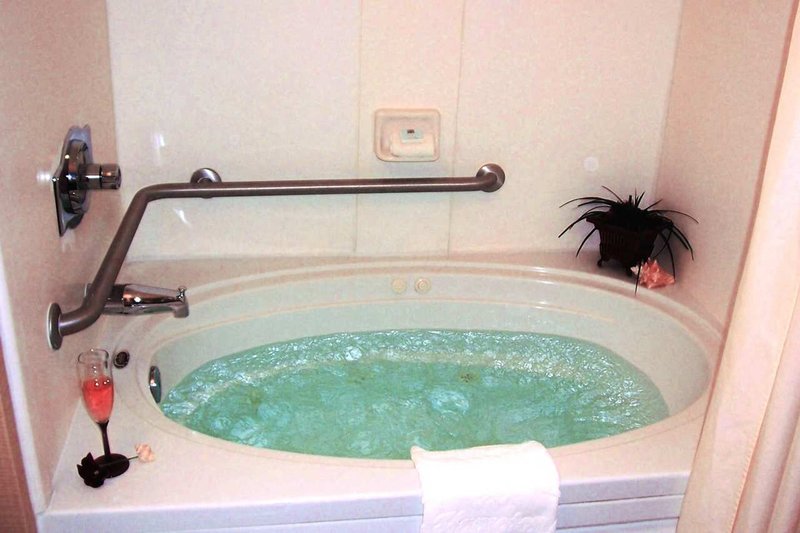 Hampton Inn Amelia Island At Fernandina Beach - Fernandina Beach, FL