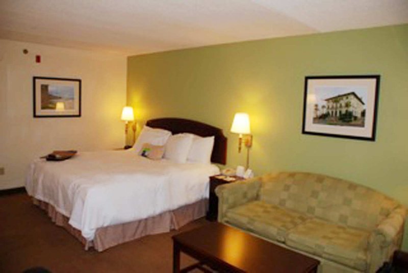 Hampton Inn Amelia Island At Fernandina Beach - Fernandina Beach, FL