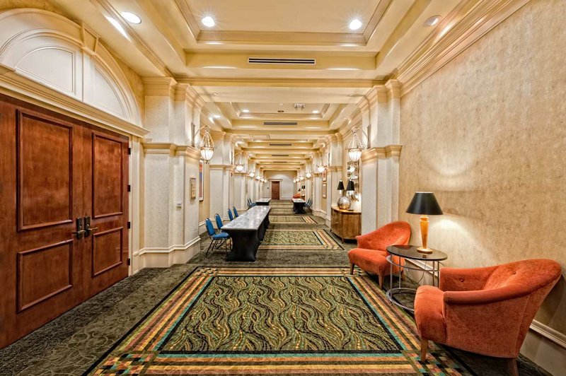 Hilton-Naples - Naples, FL