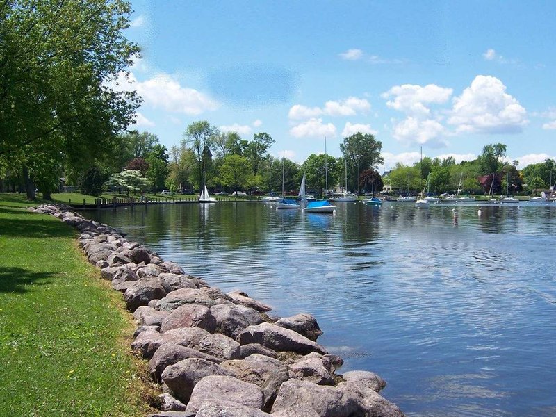 Hampton Inn Appleton-Fox River Mall Area - Appleton, WI