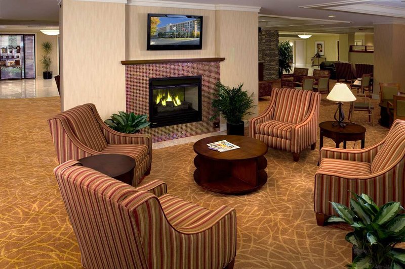 Doubletree By Hilton Hotel Atlanta Airport - Atlanta, GA