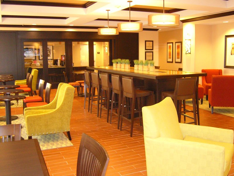 Hampton Inn Covington - Covington, GA
