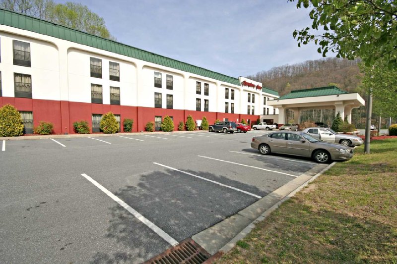Hampton Inn Marion - Marion, NC
