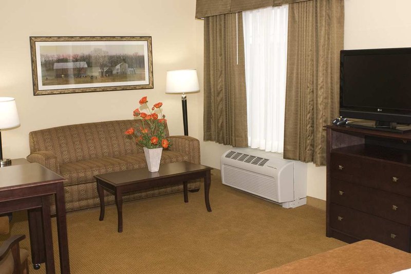 Hampton Inn & Suites Ocala - Ocala, FL