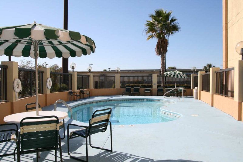 Hampton Inn-Waycross - Waycross, GA