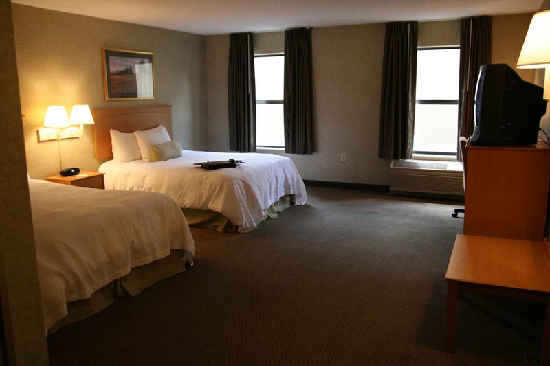 Hampton Inn & Suites Kalamazoo Oshtemo - Kalamazoo, MI