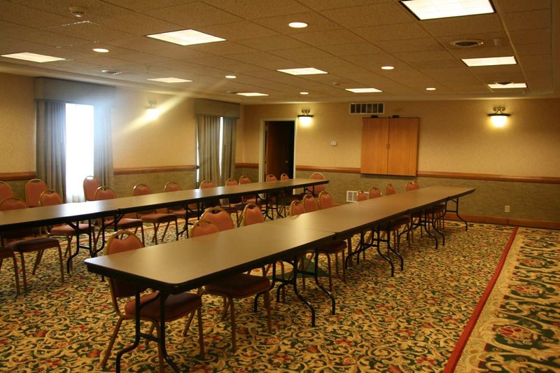 Hampton Inn & Suites Kalamazoo Oshtemo - Kalamazoo, MI