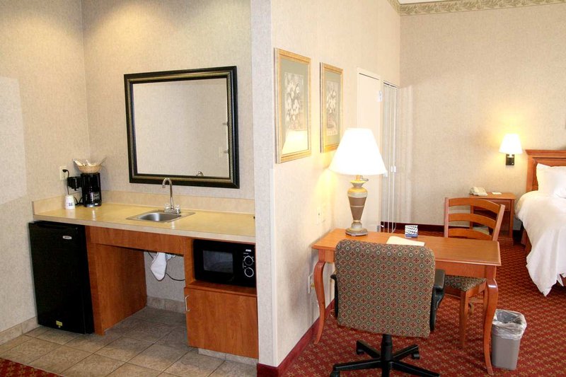 Hampton Inn & Suites Birmingham-Pelham (I-65) - Pelham, AL