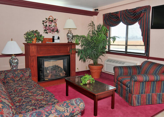 Country Hearth Inn-Dexter - Dexter, MO