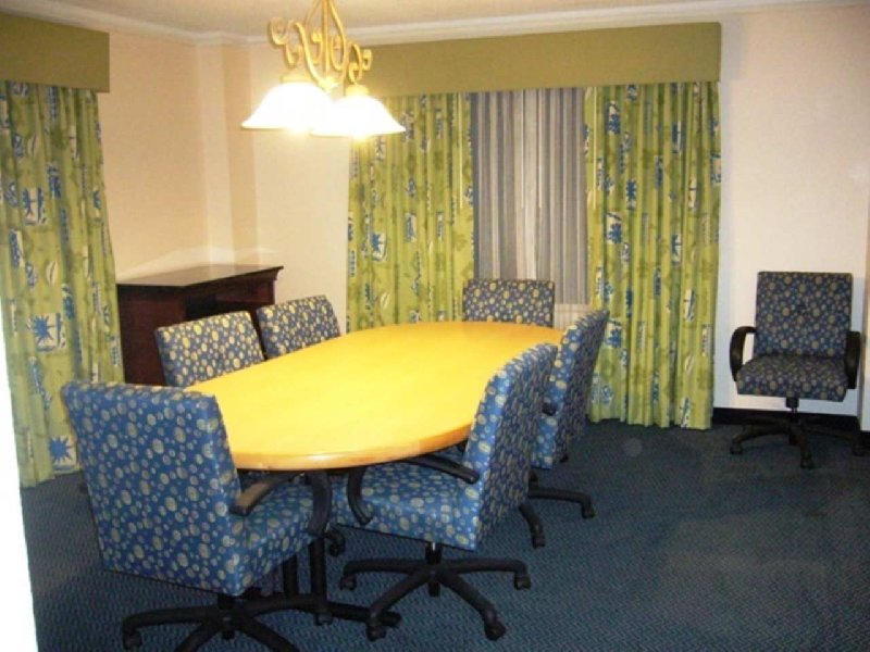 Embassy Suites By Hilton Brunswick - Brunswick, GA