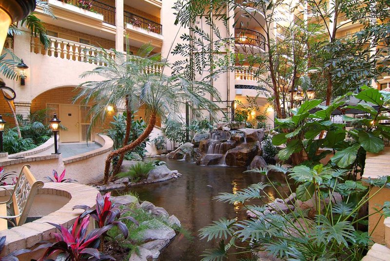 Embassy Suites Hotel Baton Rouge - Baton Rouge, LA