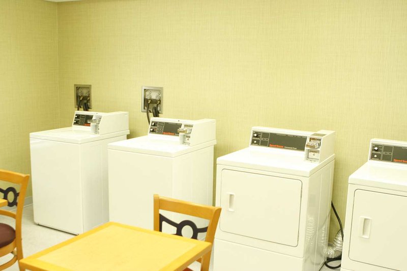 Doubletree Club By Hilton Hotel Buffalo Downtown - Buffalo, NY