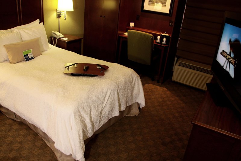 Hampton Inn Columbia-I-26 Airport - West Columbia, SC