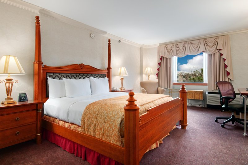 Hilton-Chicago/Northbrook - Northbrook, IL