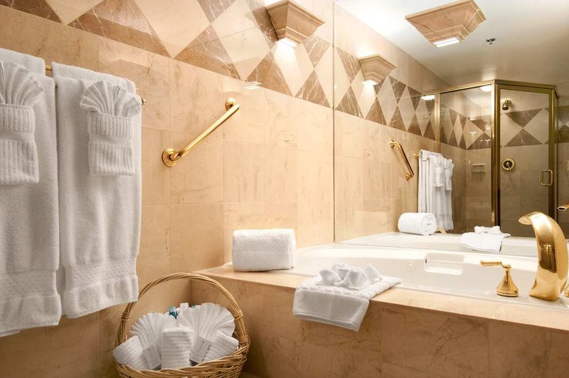 Hilton-Chicago/Northbrook - Northbrook, IL