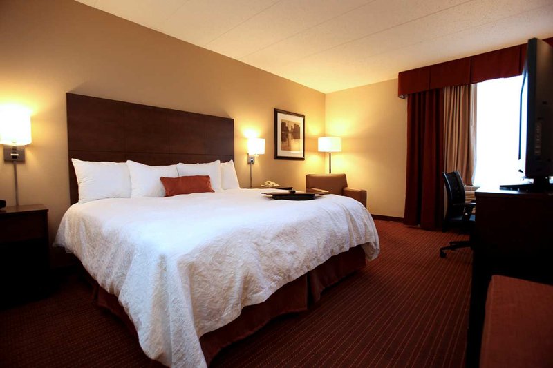 Hampton Inn Chicago/Naperville near NIU Conference Center - Naperville, IL