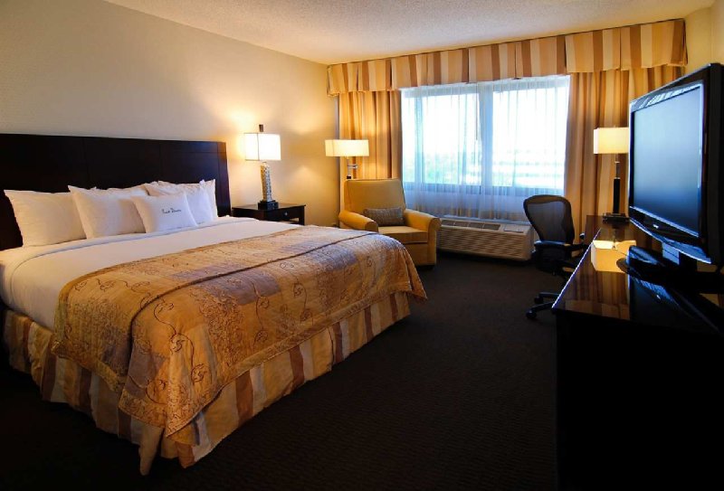 Doubletree By Hilton Hotel Chicago-Schaumburg - Schaumburg, IL