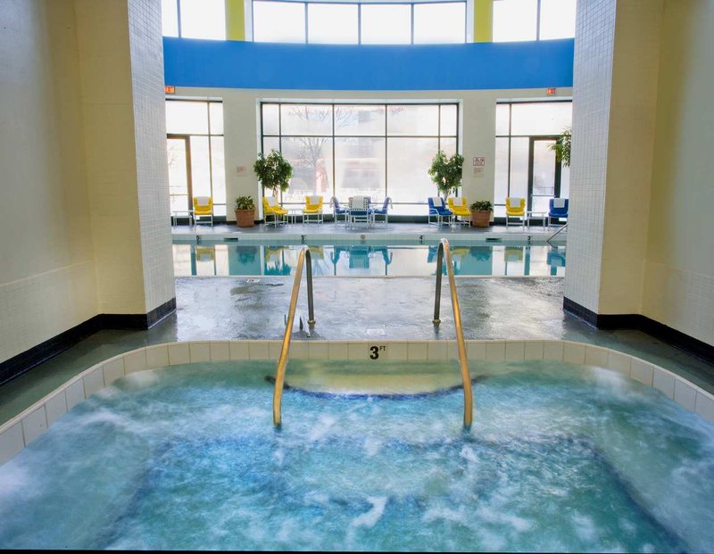 Embassy Suites By Hilton Chicago O'Hare Rosemont - Rosemont, IL