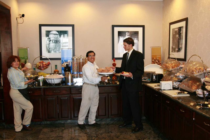Hampton Inn Carlstadt-At The Meadowlands - Carlstadt, NJ