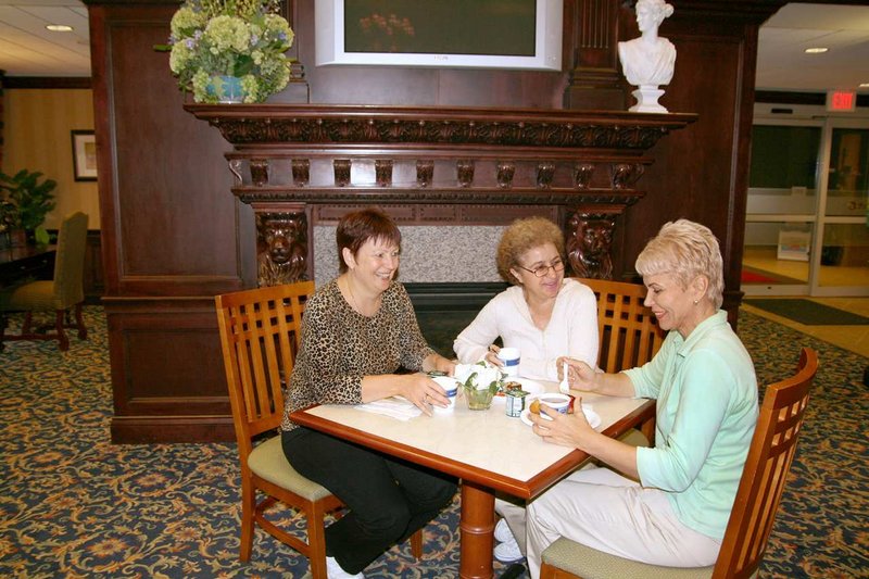Hampton Inn & Suites Cleveland-Beachwood - Beachwood, OH