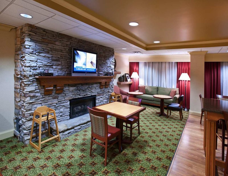 Hampton Inn Charlotte/Matthews - Matthews, NC