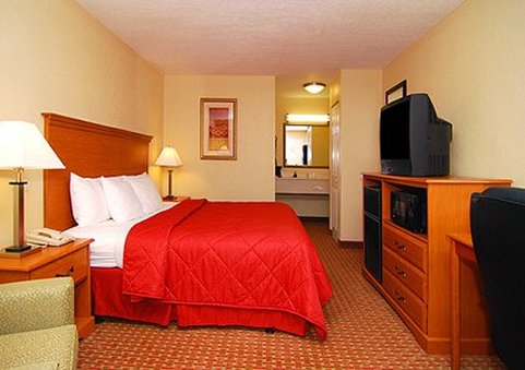 Econo Lodge-Mayport - Atlantic Beach, FL