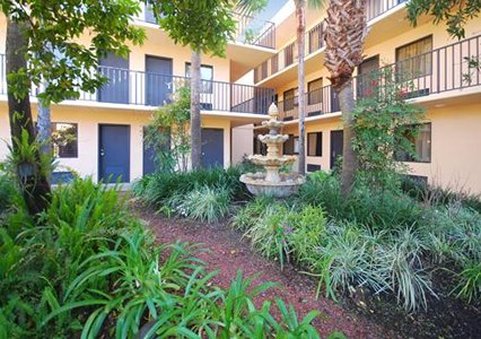 Econo Lodge-Mayport - Atlantic Beach, FL
