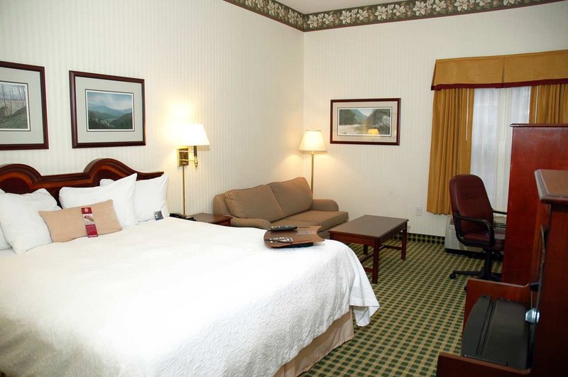 Hampton Inn Christiansburg/Blacksburg - Christiansburg, VA