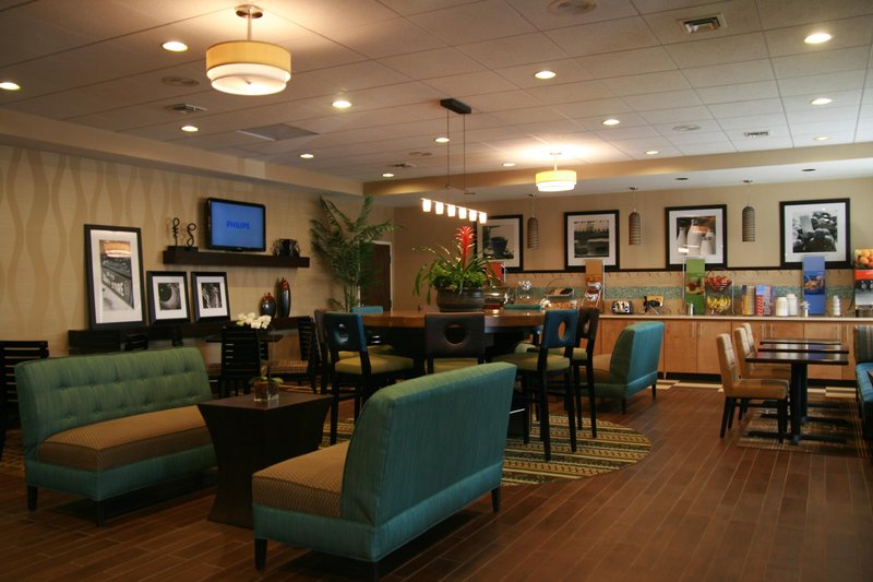 Hampton Inn Columbus-Airport - Columbus, GA