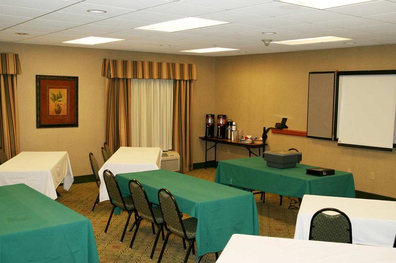 Hampton Inn-Cortland - Cortland, NY