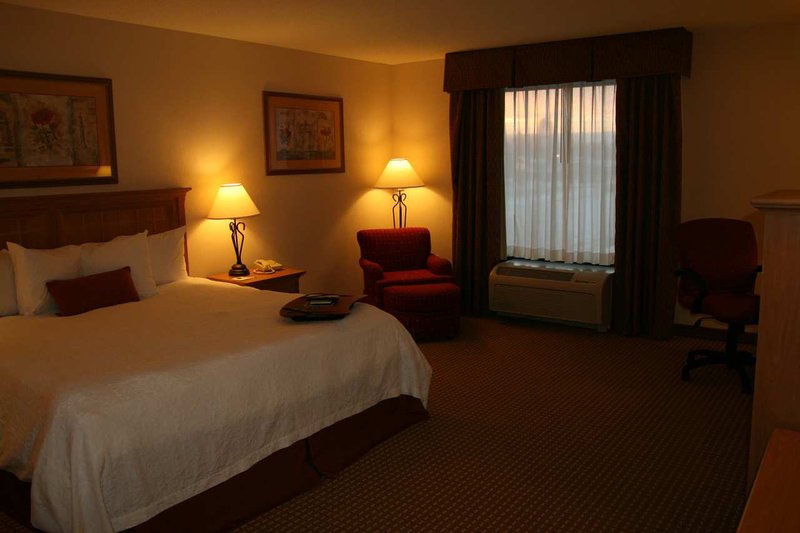 Hampton Inn-Cortland - Cortland, NY