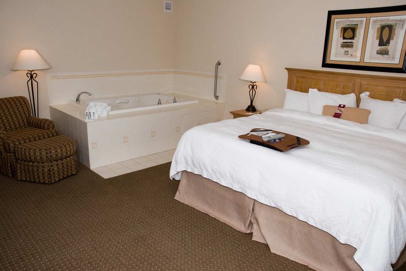 Hampton Inn-Cortland - Cortland, NY