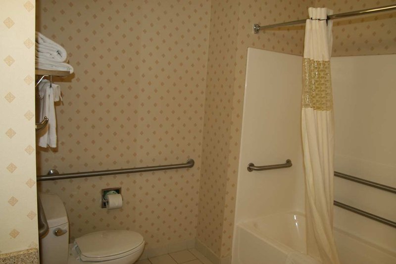 Hampton Inn-Cortland - Cortland, NY